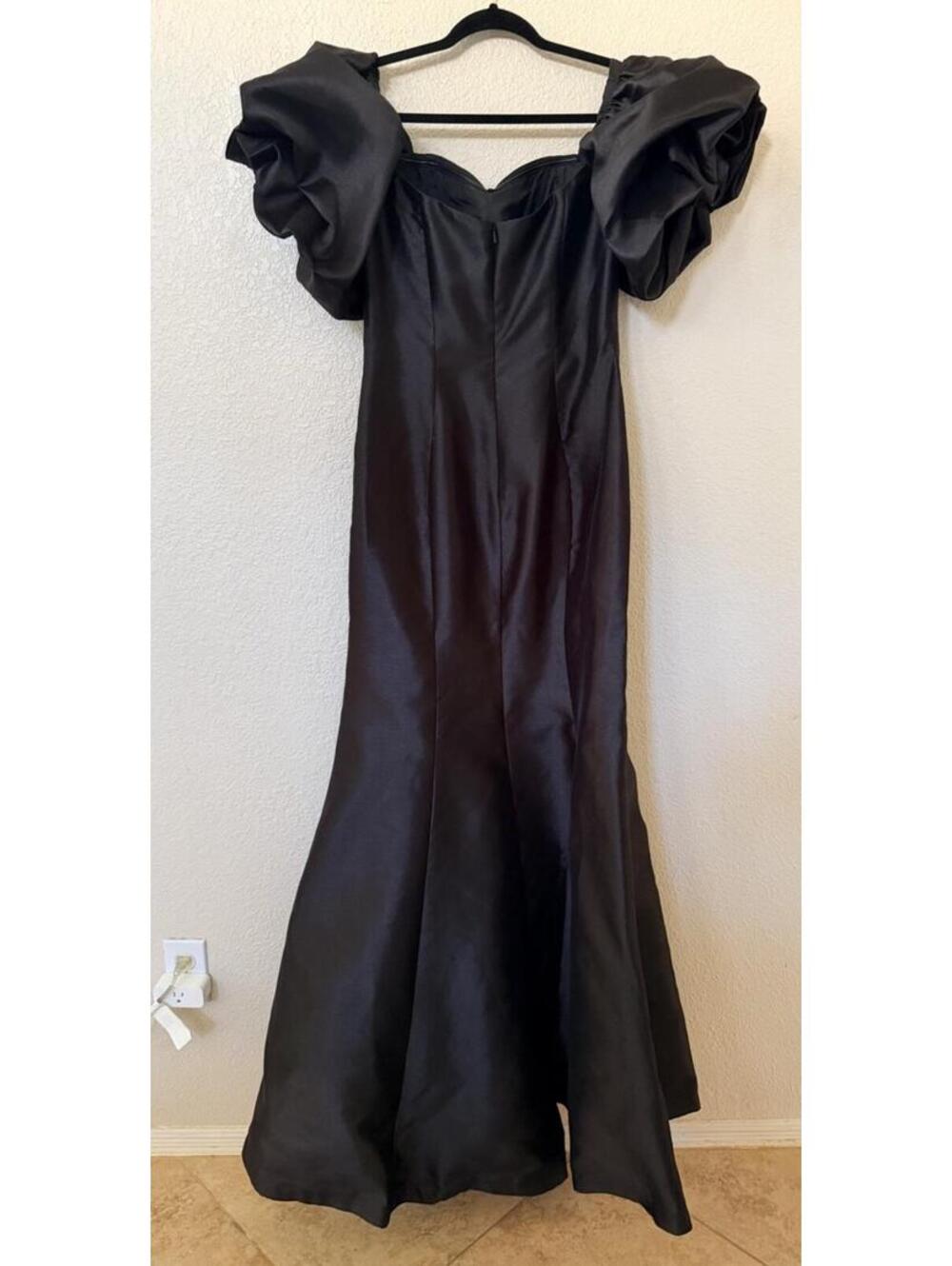 New Mac Duggal Sweetheart Off The Shoulder Puff Sleeve Gown In Black Sz 8 $498 - Picture 6 of 9